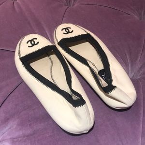 Chanel off white and black flats